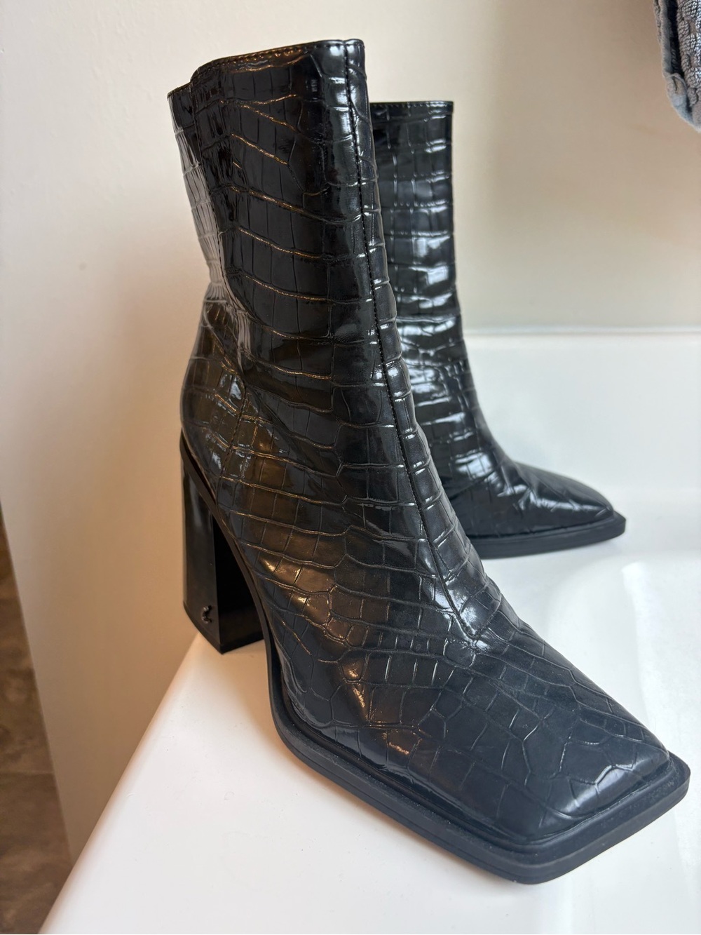 Circus by Sam Edelman Black Croc-Embossed Square-Toe Block Heel Ankle Boots